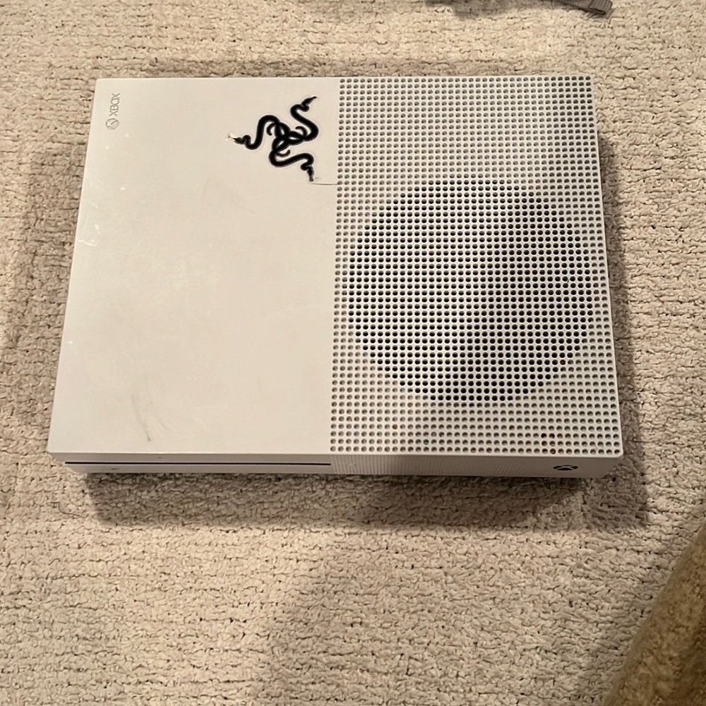 Xbox One S